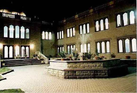 Daruk-Uloom, Holcombe, Bury, U.K.